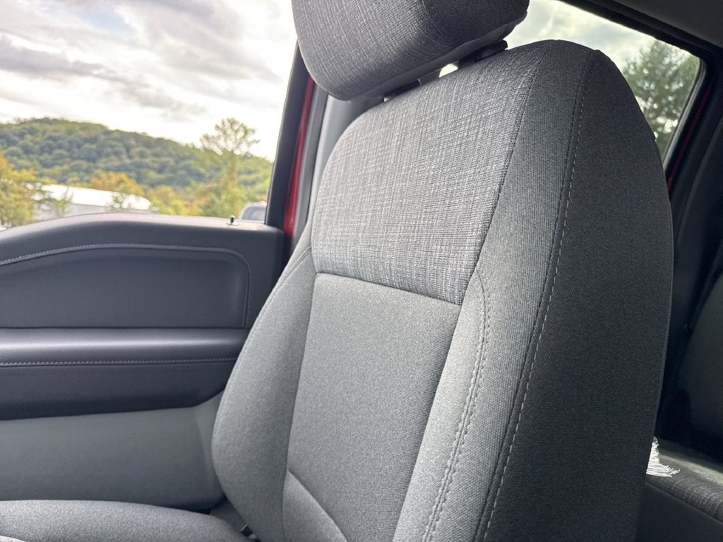 2027 Ford F-350SD XLT DRW