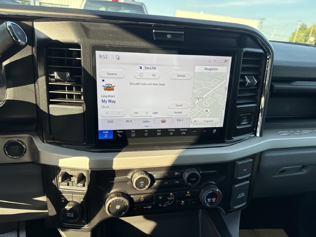 2027 Ford F-350SD XLT DRW