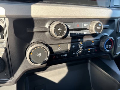 2027 Ford F-350SD XLT DRW