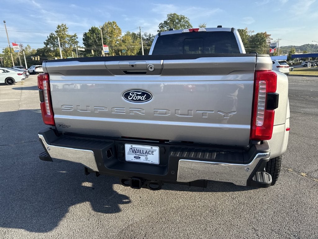 2027 Ford F-350SD XLT DRW