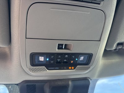 2027 Ford F-350SD XLT DRW