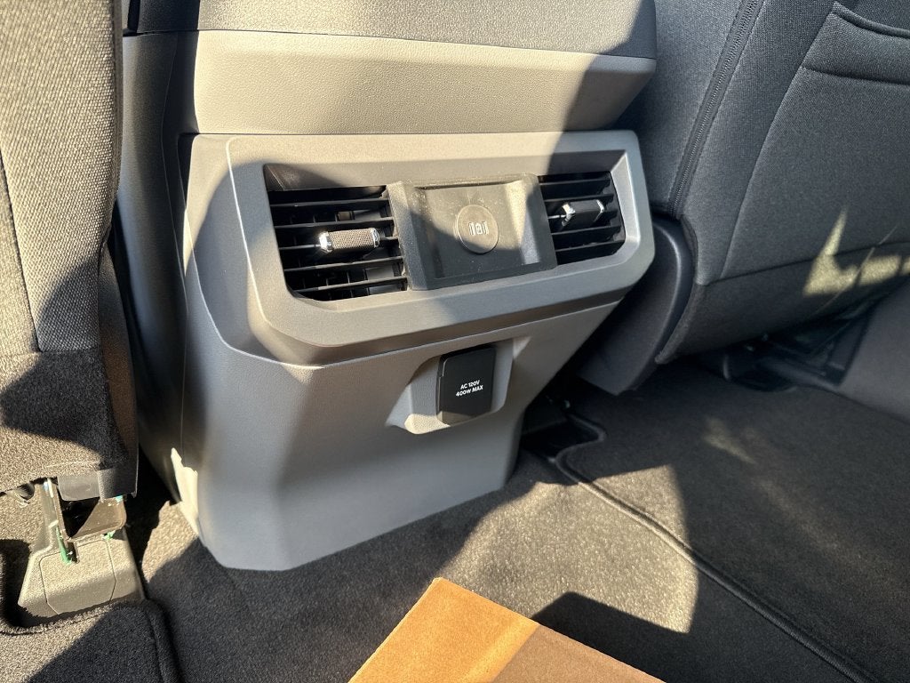 2027 Ford F-350SD XLT DRW