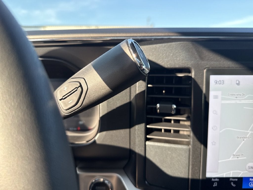 2027 Ford F-350SD XLT DRW