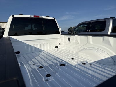 2027 Ford F-350SD XLT DRW