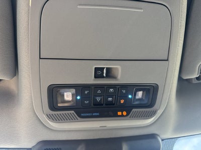 2027 Ford F-350SD XLT DRW