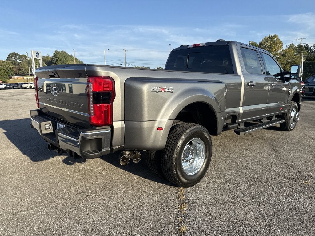 2027 Ford F-350SD XLT DRW