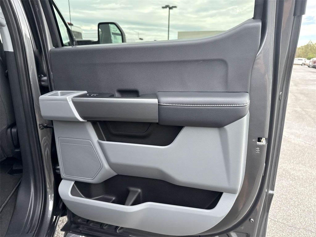 2026 Ford F-350SD XLT DRW