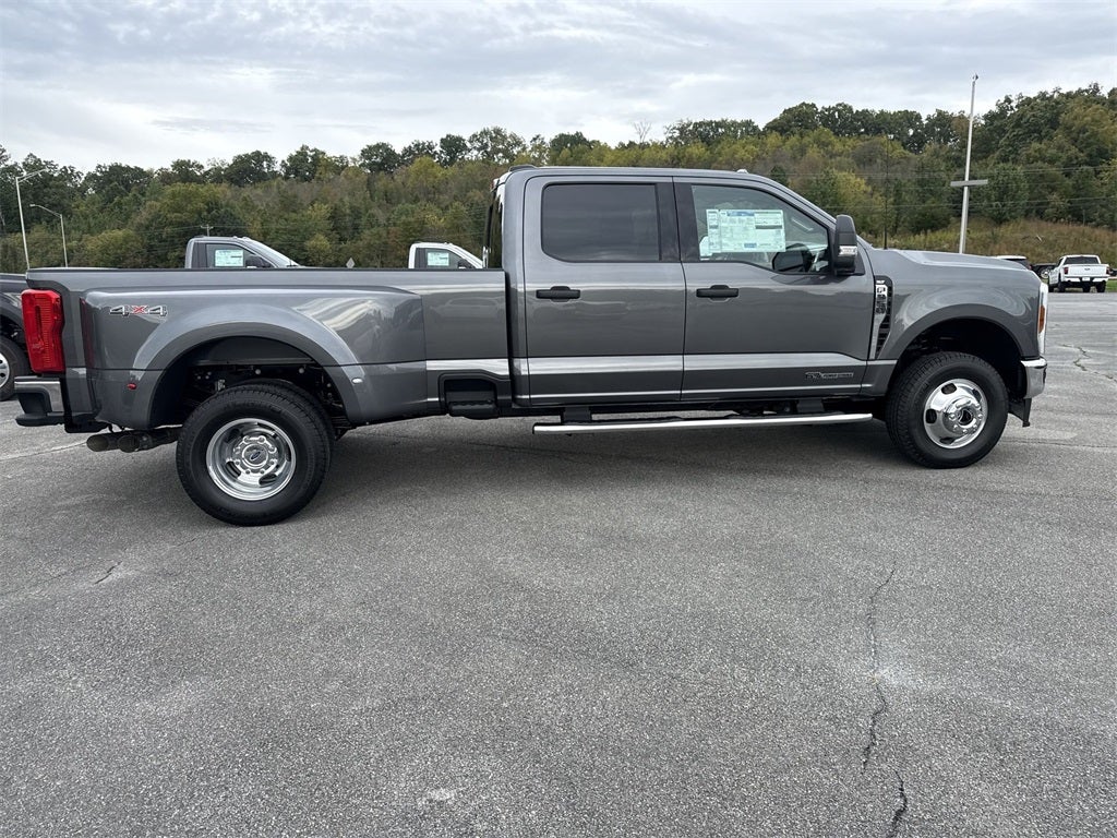 2026 Ford F-350SD XLT DRW