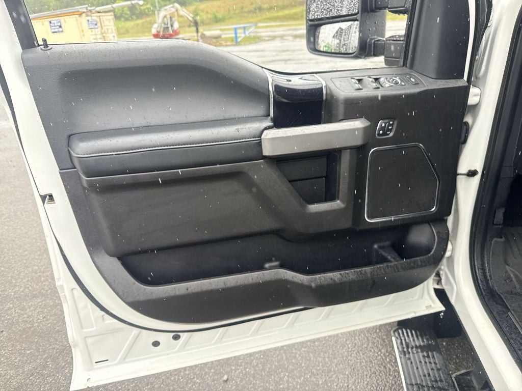 2021 Ford F-350SD Platinum DRW