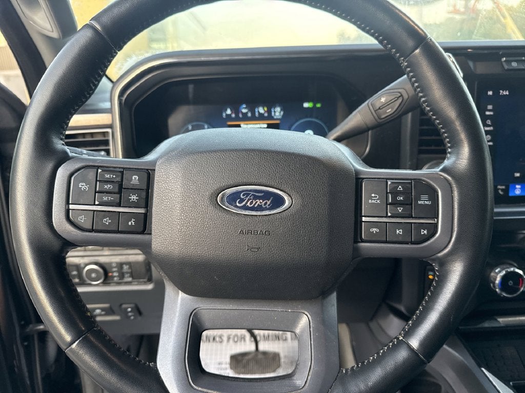 2023 Ford F-350SD Lariat DRW