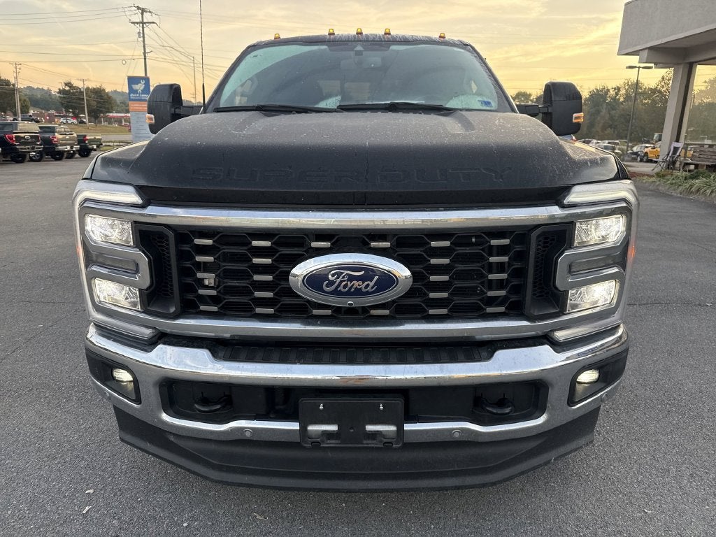 2023 Ford F-350SD Lariat DRW