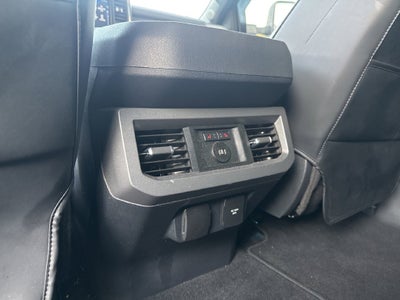 2023 Ford F-350SD Lariat DRW