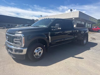 2023 Ford F-350SD Lariat DRW
