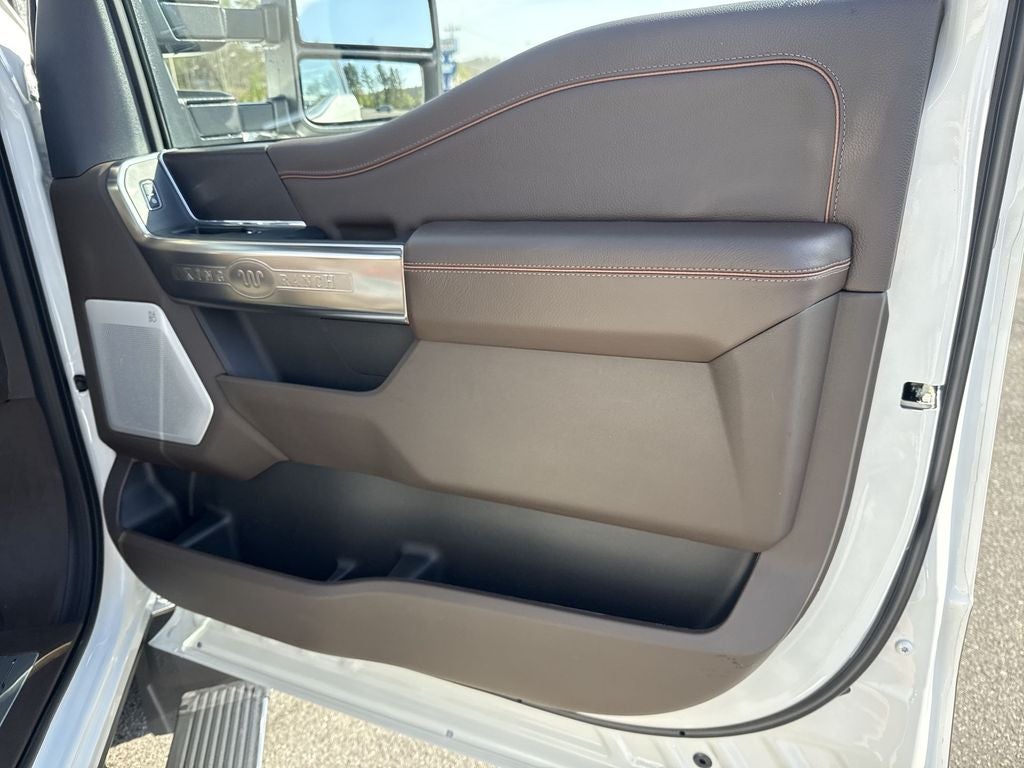 2026 Ford F-450SD King Ranch DRW