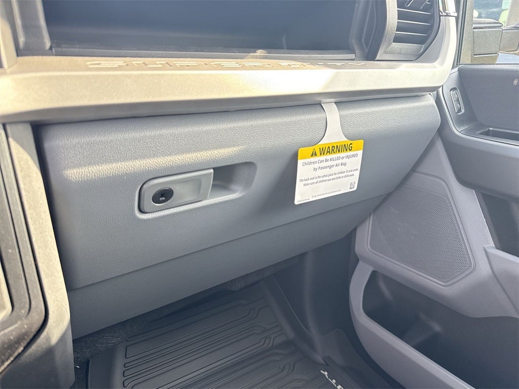 2025 Ford F-350SD XLT