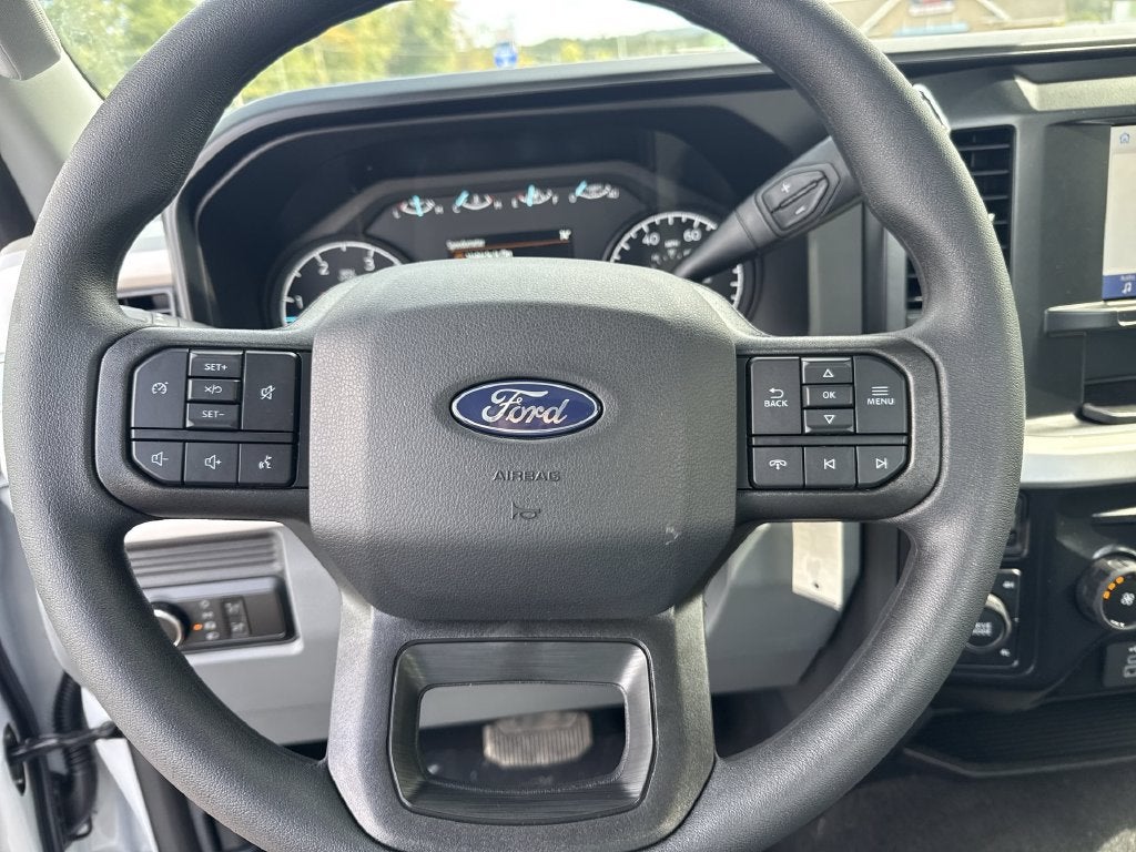 2027 Ford F-350SD XL DRW