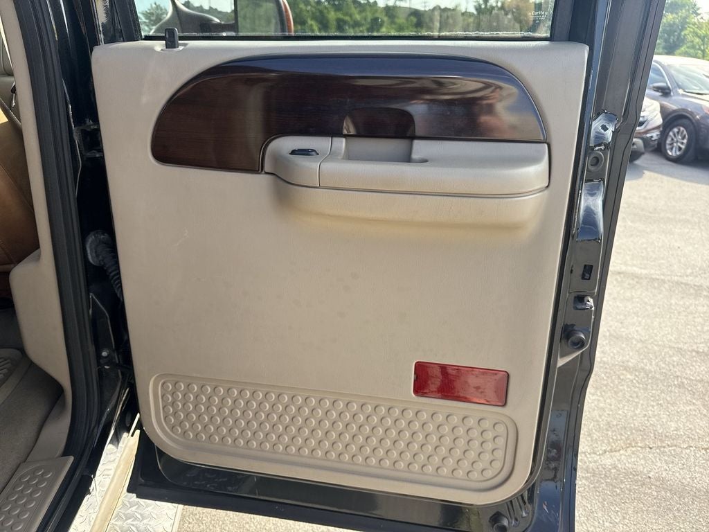 2006 Ford F-350SD King Ranch DRW