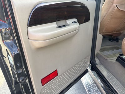 2006 Ford F-350SD King Ranch DRW