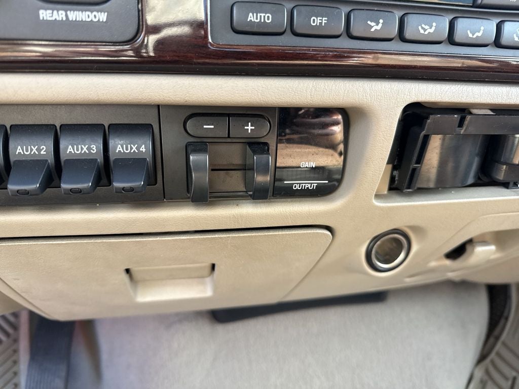 2006 Ford F-350SD King Ranch DRW