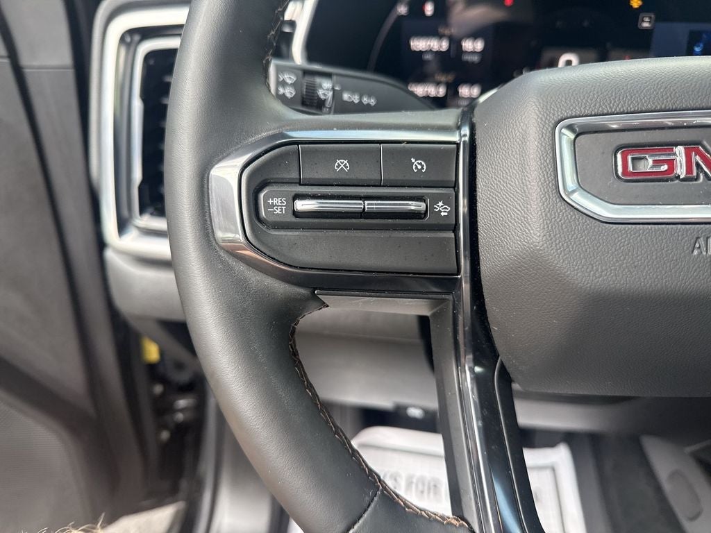 2024 GMC Canyon AT4