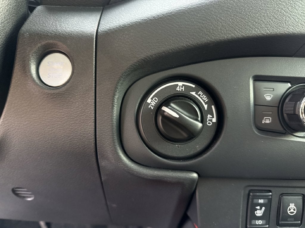 2022 Nissan Frontier PRO-4X