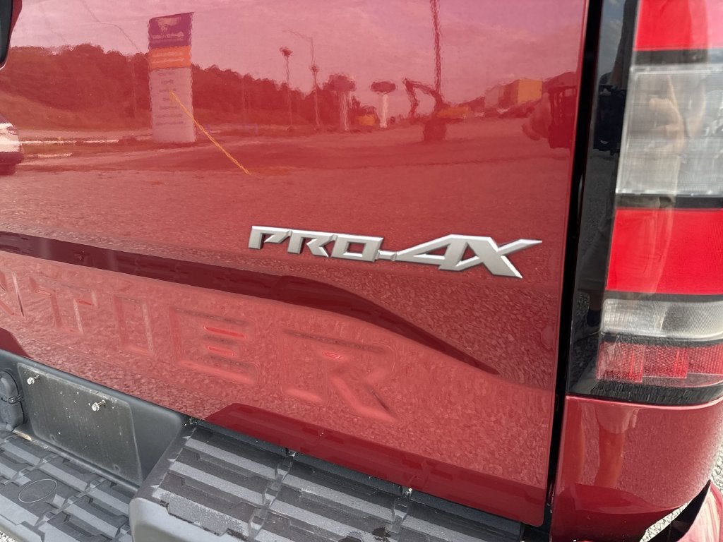 2022 Nissan Frontier PRO-4X