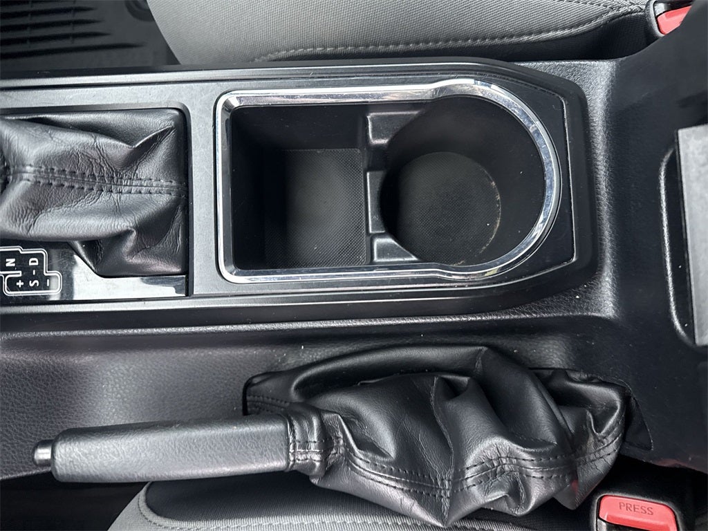 2019 Toyota Tacoma SR V6