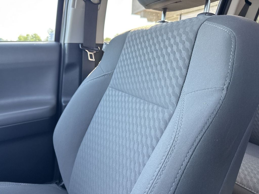 2021 Toyota Tacoma SR V6