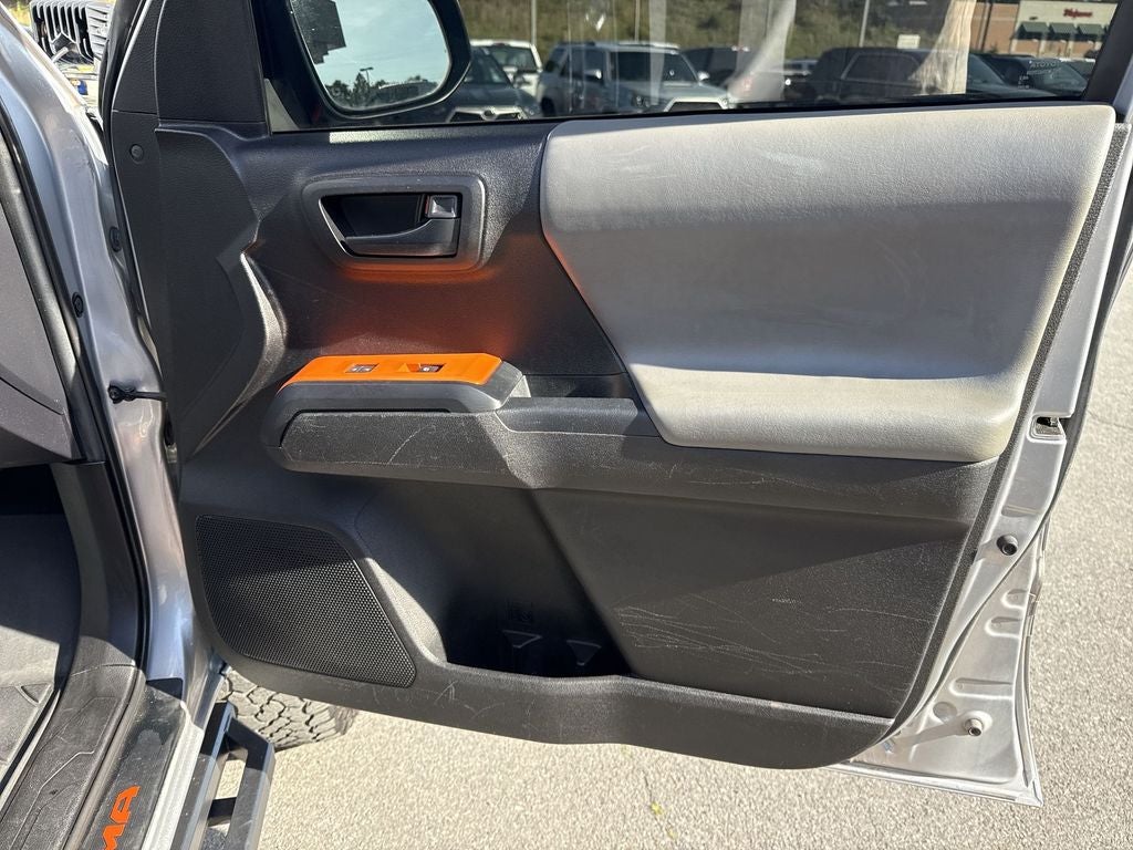 2021 Toyota Tacoma SR V6