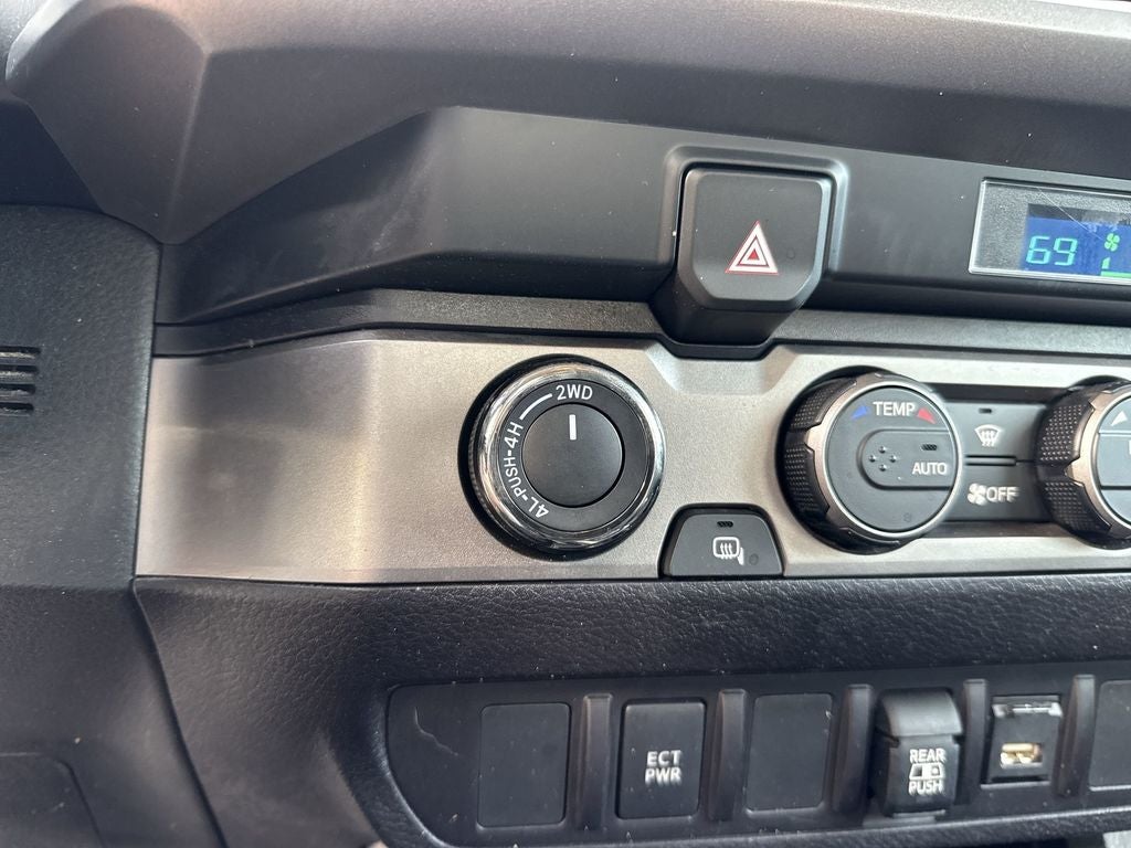 2021 Toyota Tacoma SR5 V6