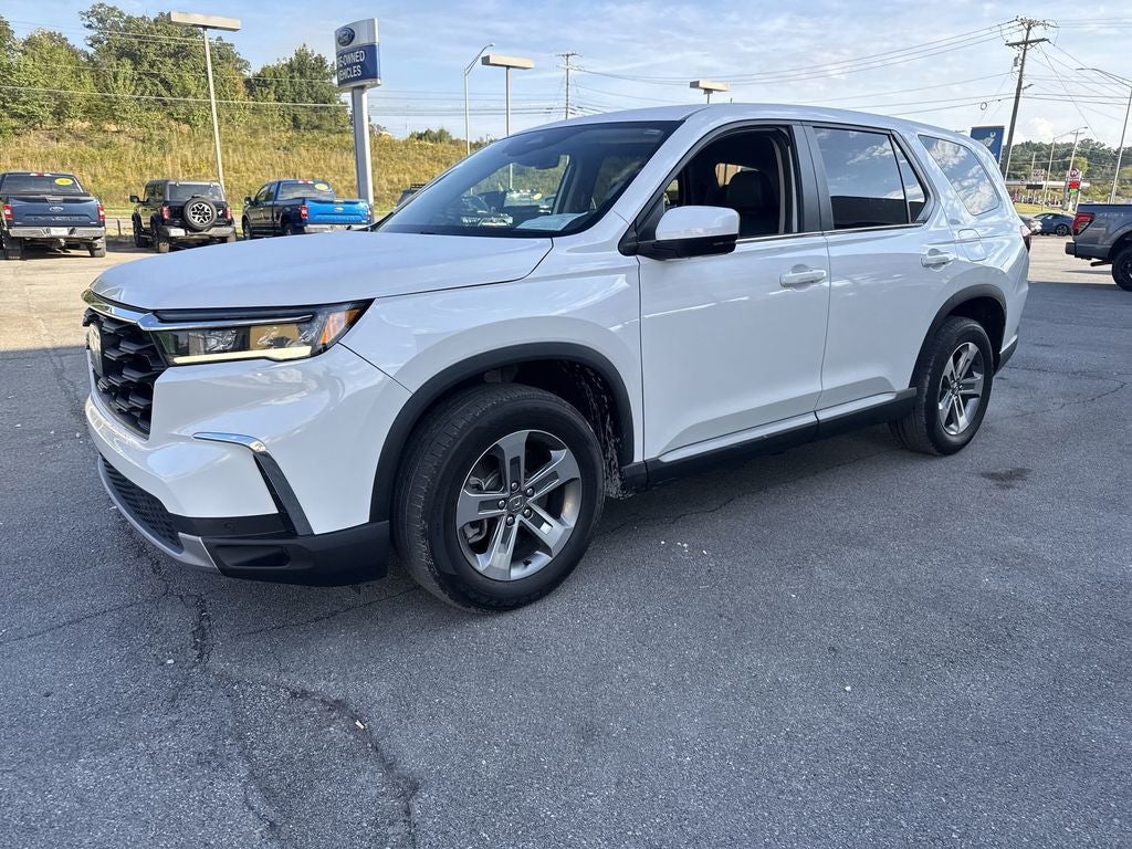 2023 Honda Pilot EX-L 8 Passenger