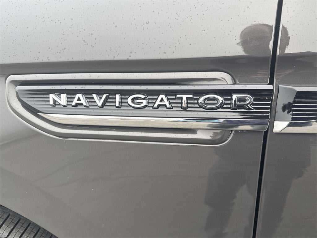 2024 Lincoln Navigator L L Black Label