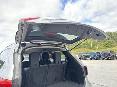 2020 Nissan Pathfinder SV