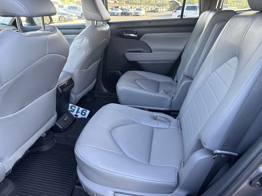 2023 Toyota Highlander XLE