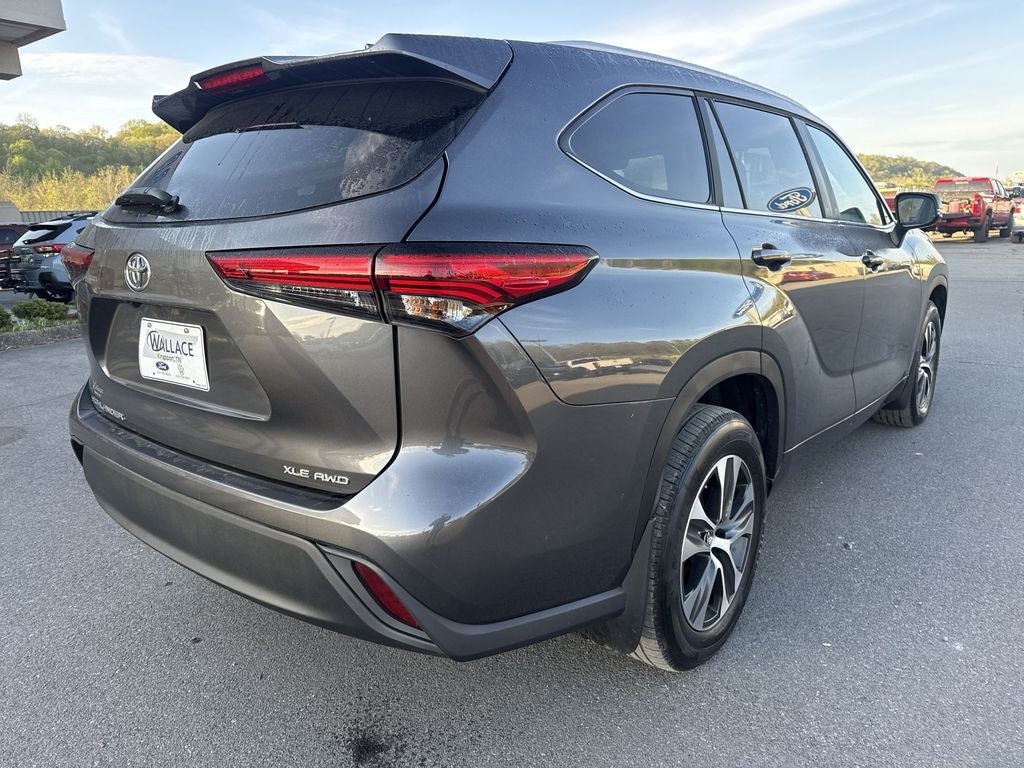 2023 Toyota Highlander XLE