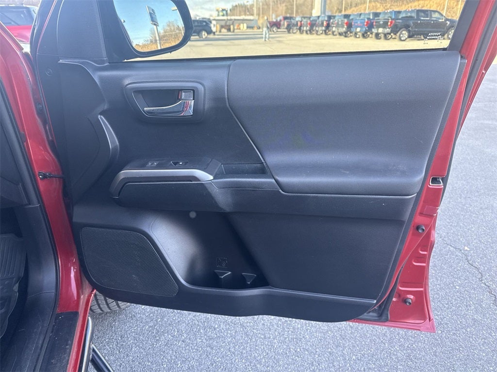 2016 Toyota Tacoma TRD Sport