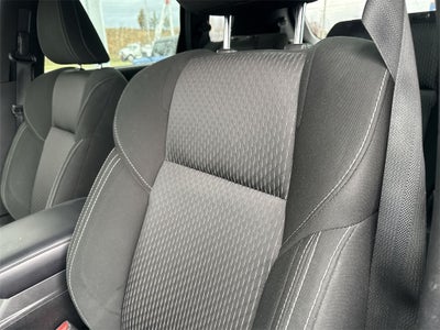 2023 Mitsubishi Outlander ES