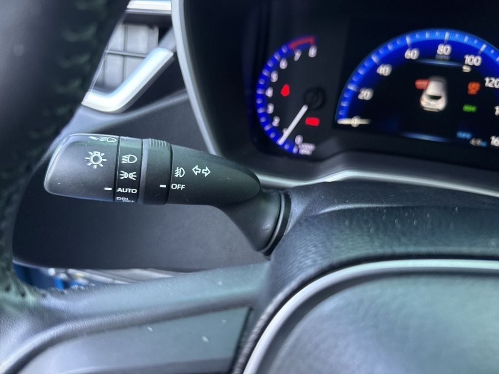 2020 Toyota Corolla Hatchback XSE