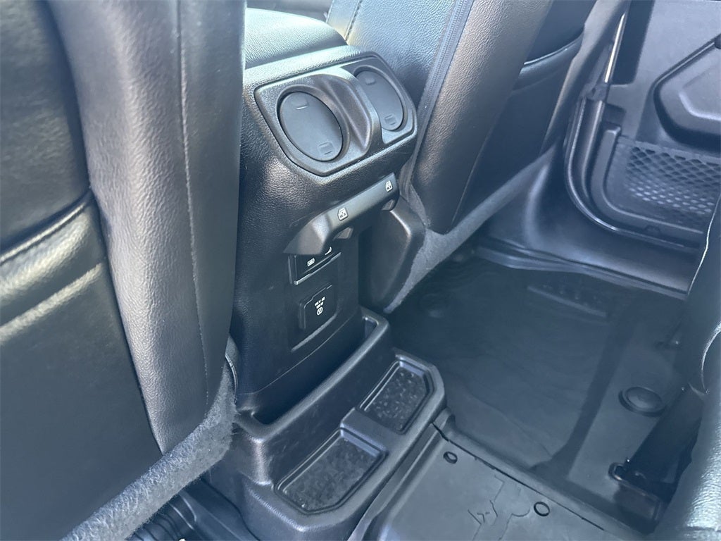 2021 Jeep Wrangler Unlimited Sahara Altitude