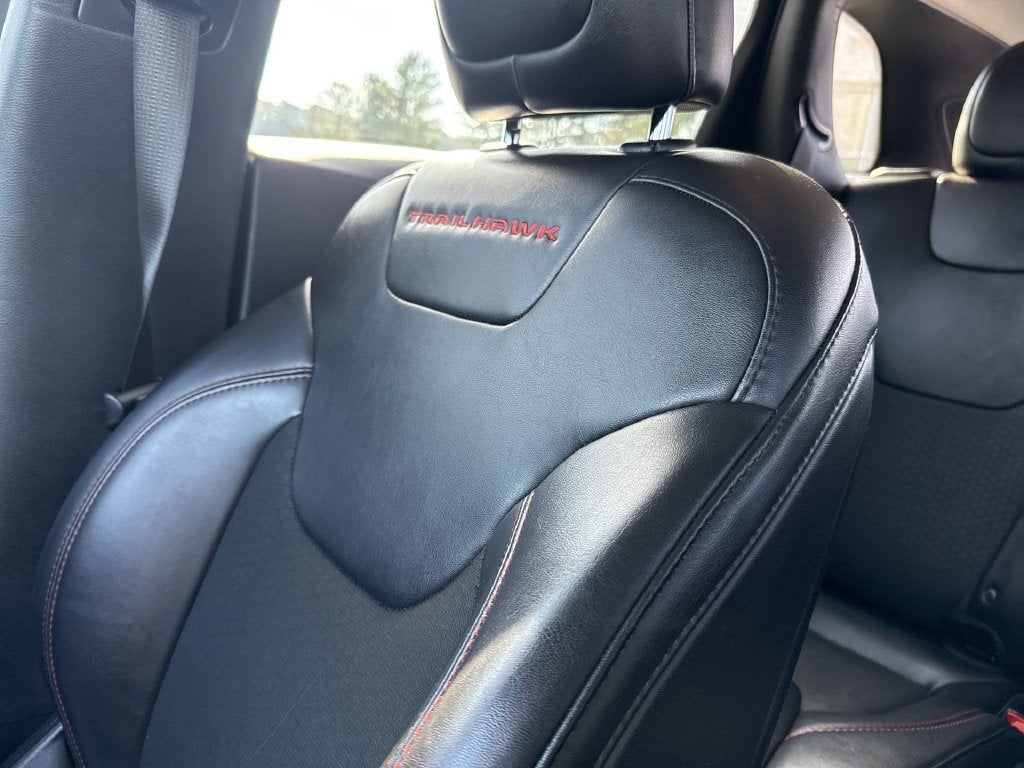 2019 Jeep Cherokee Trailhawk