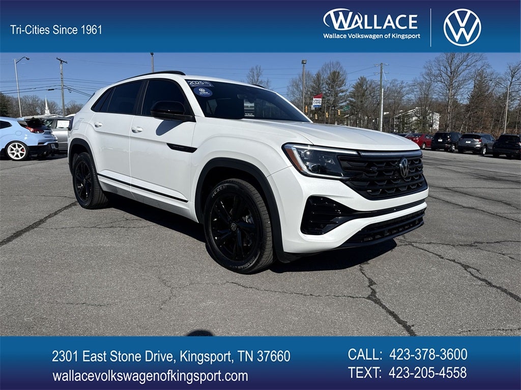 2025 Volkswagen Atlas Cross Sport 2.0T SEL R-Line Black