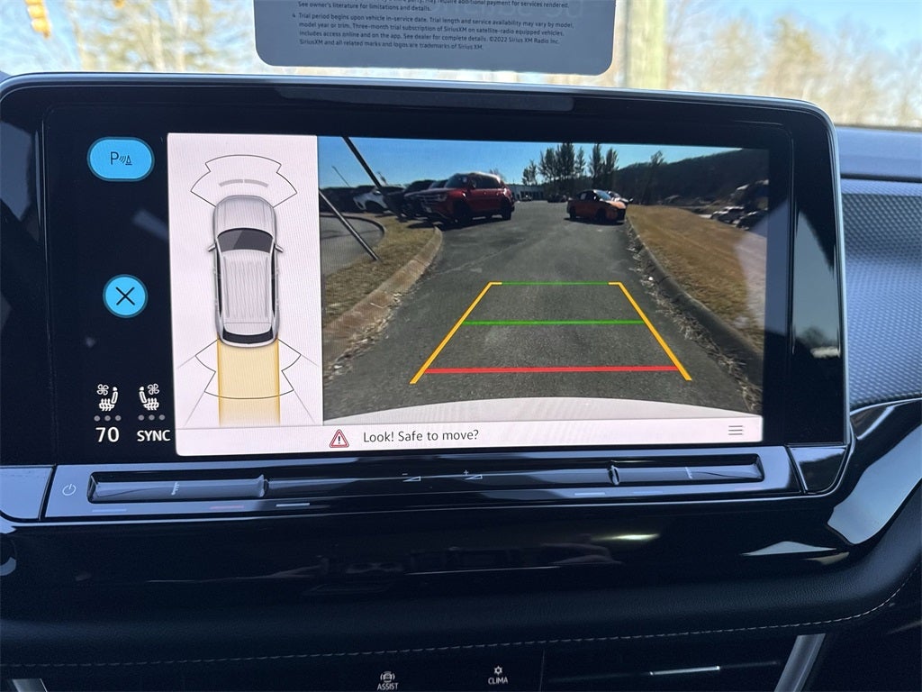 2025 Volkswagen Atlas Cross Sport 2.0T SEL R-Line Black