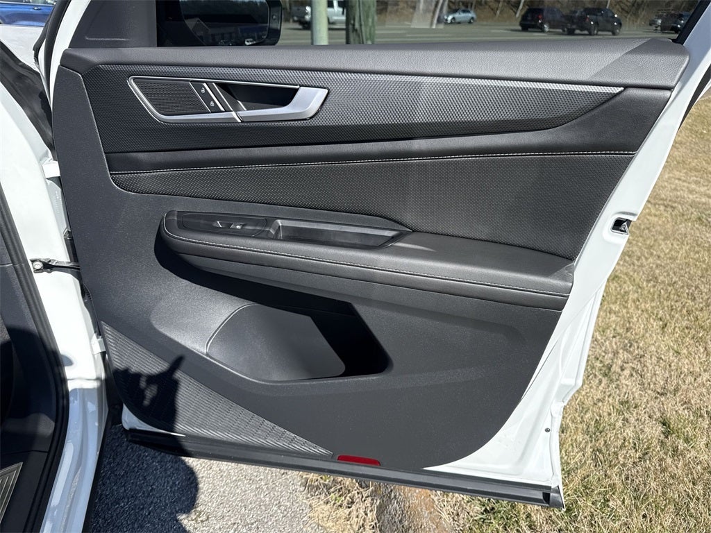 2025 Volkswagen Atlas Cross Sport 2.0T SEL R-Line Black