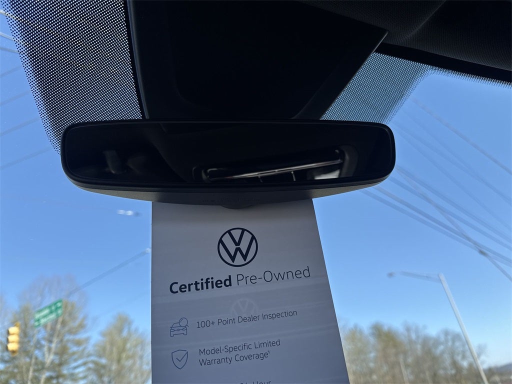 2025 Volkswagen Atlas Cross Sport 2.0T SEL R-Line Black