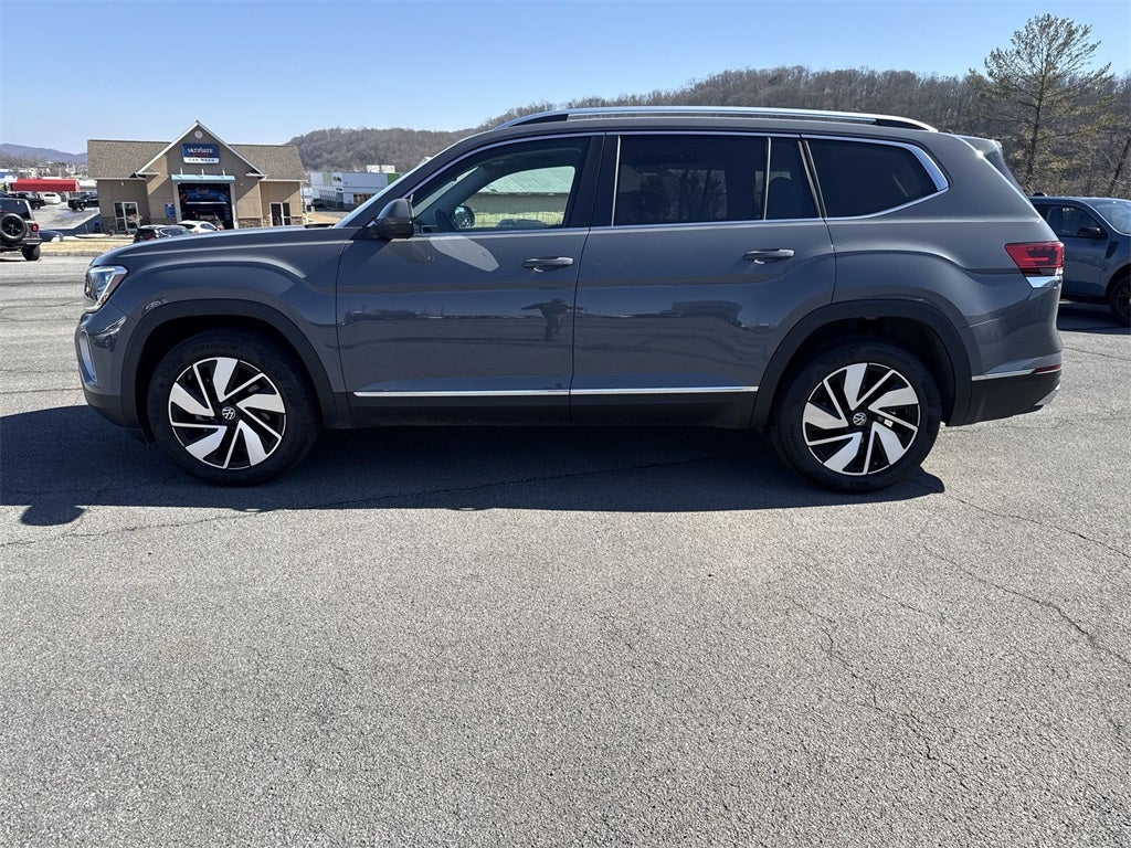 2025 Volkswagen Atlas 2.0T SEL