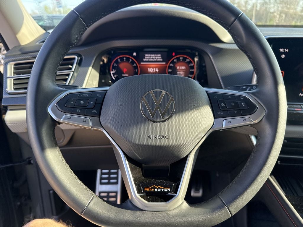 2025 Volkswagen Atlas 2.0T Peak Edition