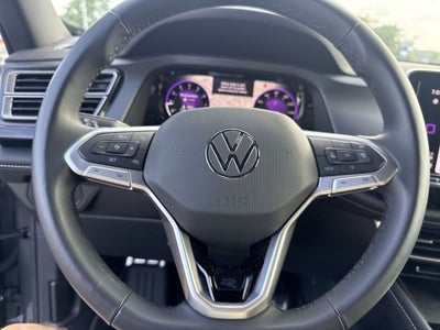 2024 Volkswagen Atlas Cross Sport 2.0T SEL Premium R-Line
