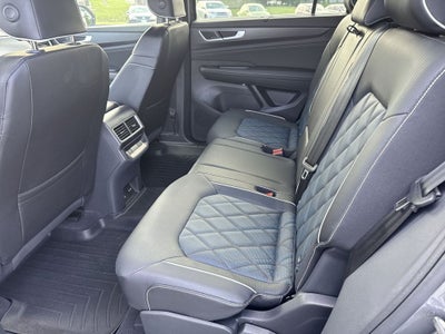 2024 Volkswagen Atlas Cross Sport 2.0T SEL Premium R-Line