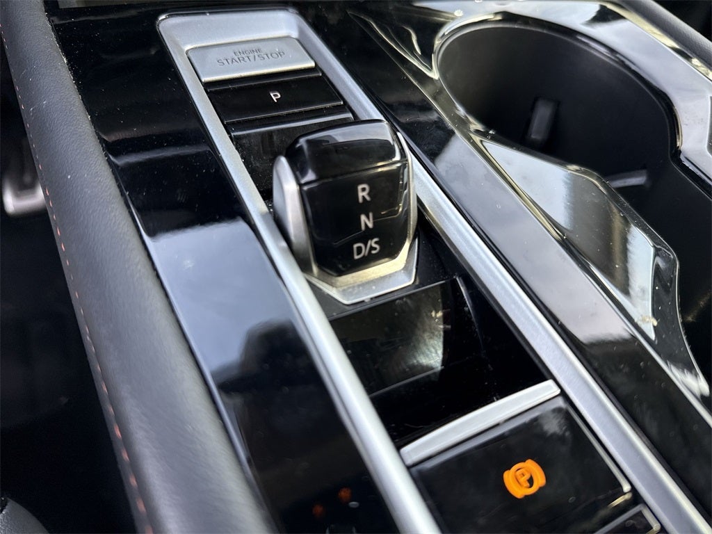 2024 Volkswagen Atlas 2.0T Peak Edition SEL