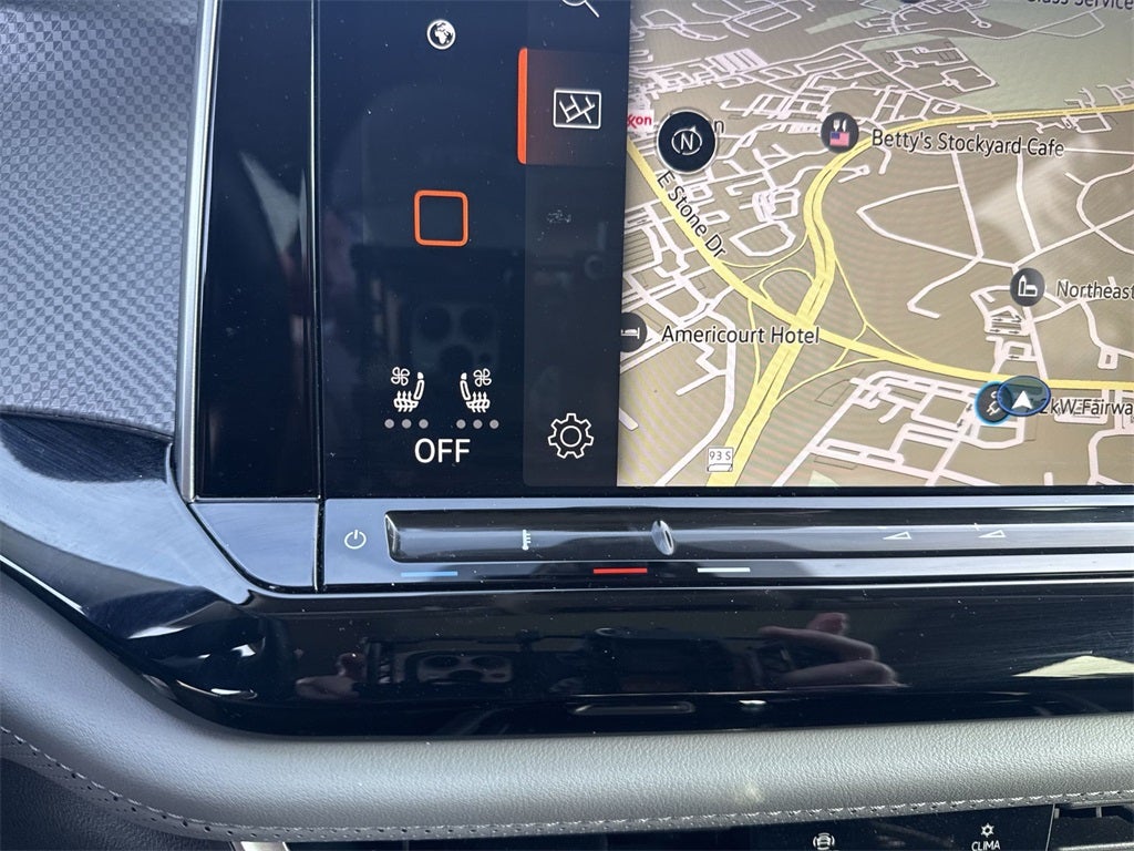 2024 Volkswagen Atlas 2.0T Peak Edition SEL